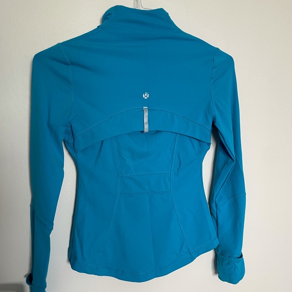 Lululemon Sweater - Picture 5 of 5